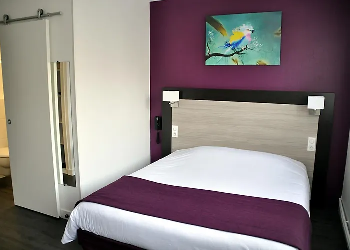 Logis Hotel Restaurant La Haute Foret